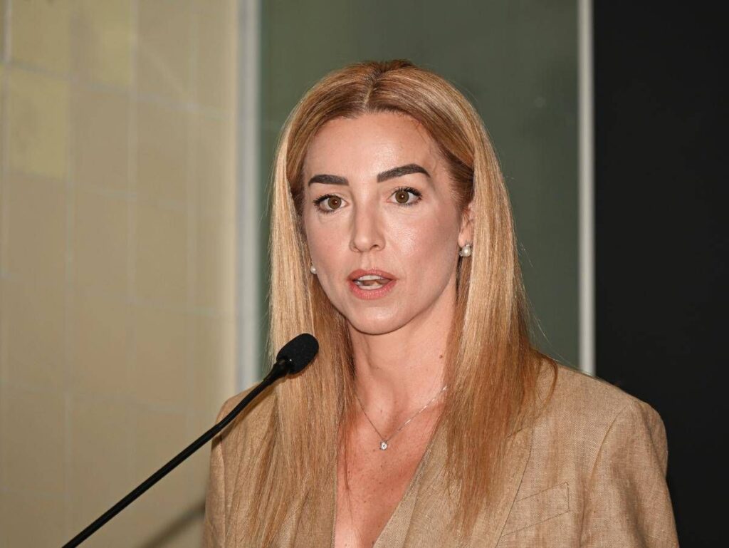 Silvia Salis e gli insulti social: “Chi mi ha dato della p*****a pagherà, soldi in beneficenza”