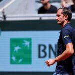 Sorpresa al Roland Garros, Medvedev subito eliminato: niente big match con Sinner in semifinale