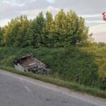 Travolti da un furgone mentre vanno al lavoro in bici: morti due operai nel Mantovano