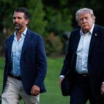 Trump non andrà alle nozze del figlio Don jr: “Momento cruciale, devo stare alla Casa Bianca”