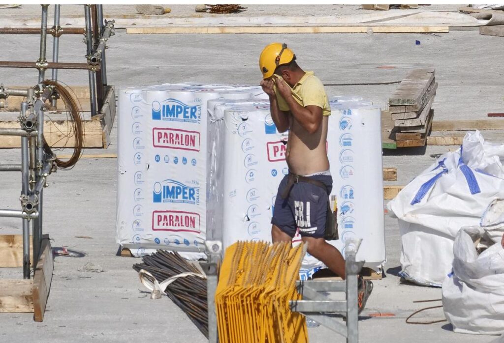 Caldo il killer silenzioso che minaccia la vita dei lavoratori: i dati e cosa fare