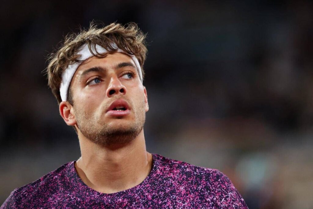 Cobolli litiga con l’arbitro, cos’è successo a Roland Garros