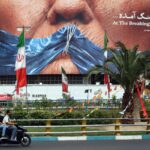 Iran-Usa, conto alla rovescia per l’accordo? Trump: “Firma imminente”. Teheran frena