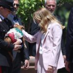 Italia-Corea, Meloni si fa foto con ‘Briciola’: cagnolina mascotte Carabinieri ‘star’ a Villa Pamphlij