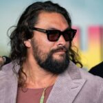 Jason Momoa fa dietrofront, lascia la produzione di ‘Heeldrivers’: cosa è successo