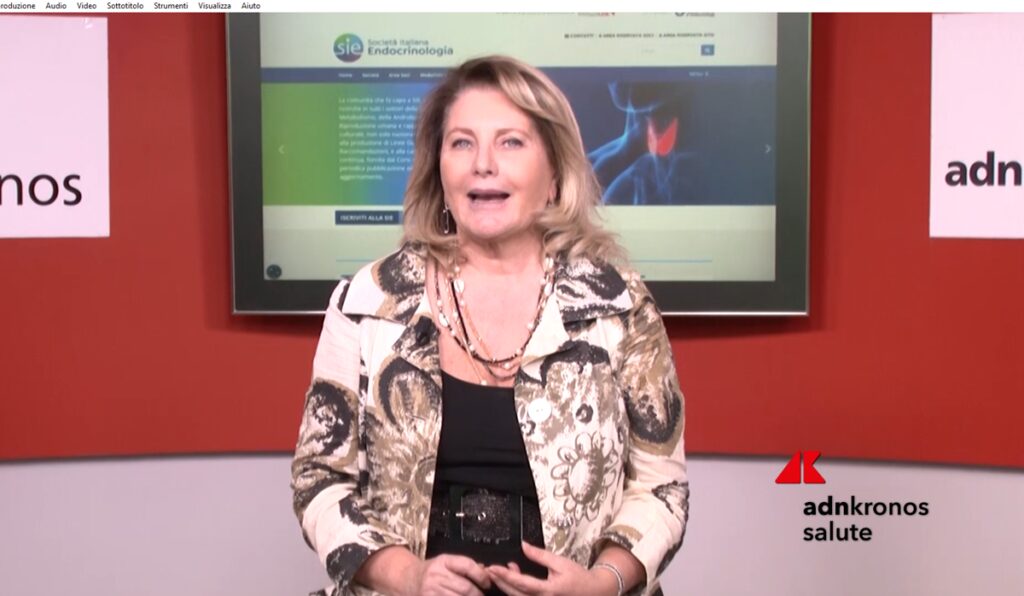Menopausa, Colao (Css): “Serve più informazione per affrontare i cambiamenti ormonali”