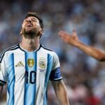 Messi, il comunicato della famiglia su papà Jorge: “Sotto osservazione, rispettate privacy”