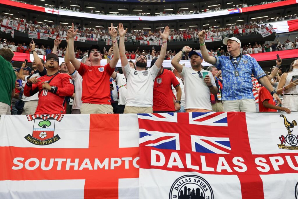 Mondiali, Inghilterra vince e tifosi festeggiano… con gli Oasis