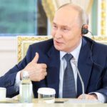 Putin: “Economia russa? Nessun collasso”. Poi cita l’Italia tra peggiori in Ue per debito pubblico