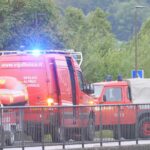 Scontro frontale, auto cade nel lago di Como: morto un uomo, grave una donna