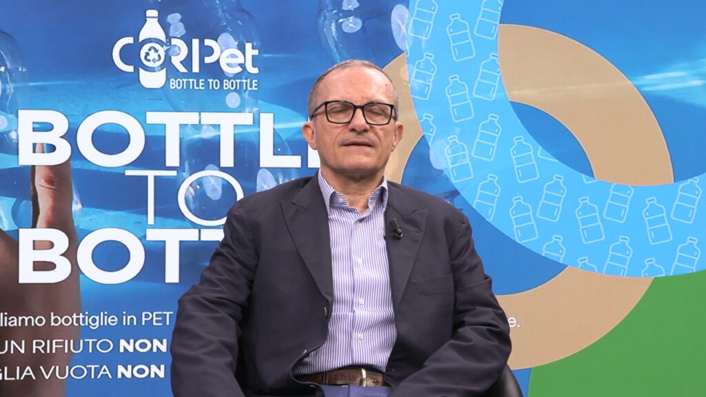 Sostenibilità, Dentis (Coripet): “In 2025 totale riciclato per bottiglie al 33%”
