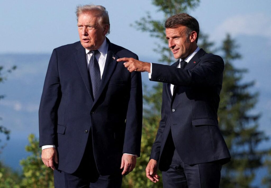 Trump sfida l’eredità di Jfk a Versailles: Macron si gioca la ‘roba seria’ per riconquistarlo