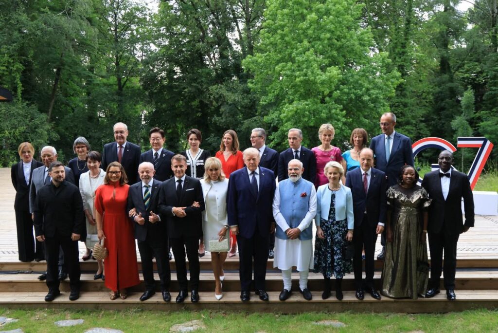 Ultimo giorno del G7 di Evian, possibile nuovo incontro Trump-Zelensky – Diretta