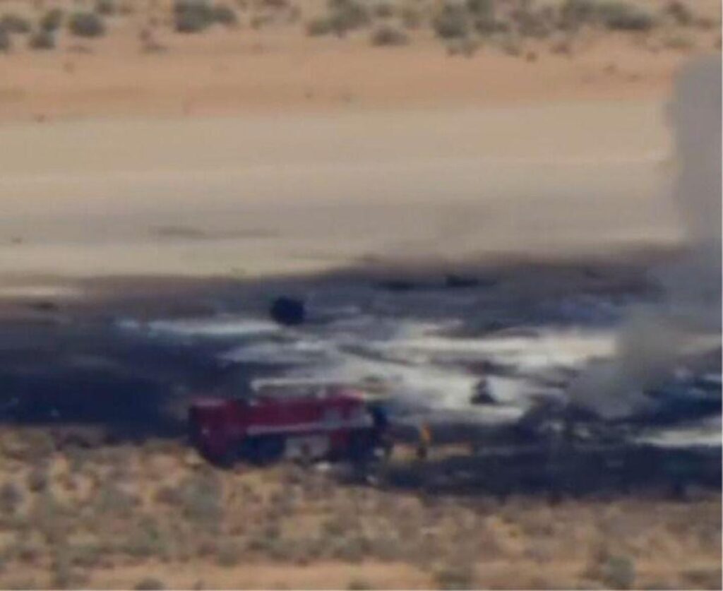 Usa, bombardiere B-52 si schianta dopo il decollo in California