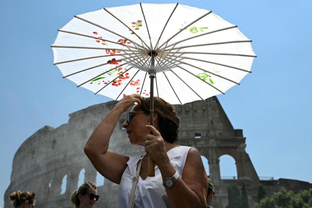 Weekend torrido, caldo estremo non dà tregua: oggi 18 città in rosso