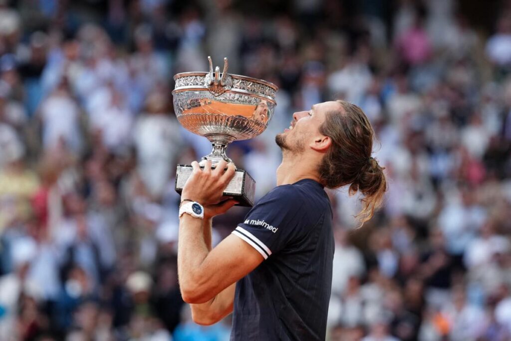 Zverev e il segreto dietro trionfo a Parigi: “Ho fatto 60 iniezioni…”