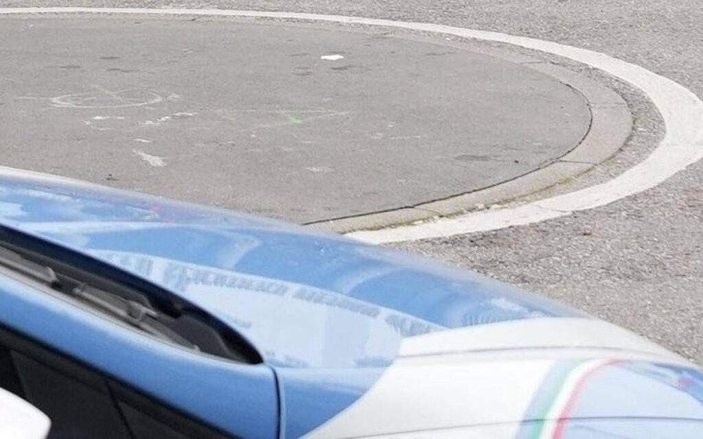 Aggredisce anziana alle spalle e tenta di sgozzarla, arrestato 42enne a Gela