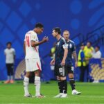 Bellingham-Messi, la lite in campo diventa un meme: la svolta di Argentina-Inghilterra