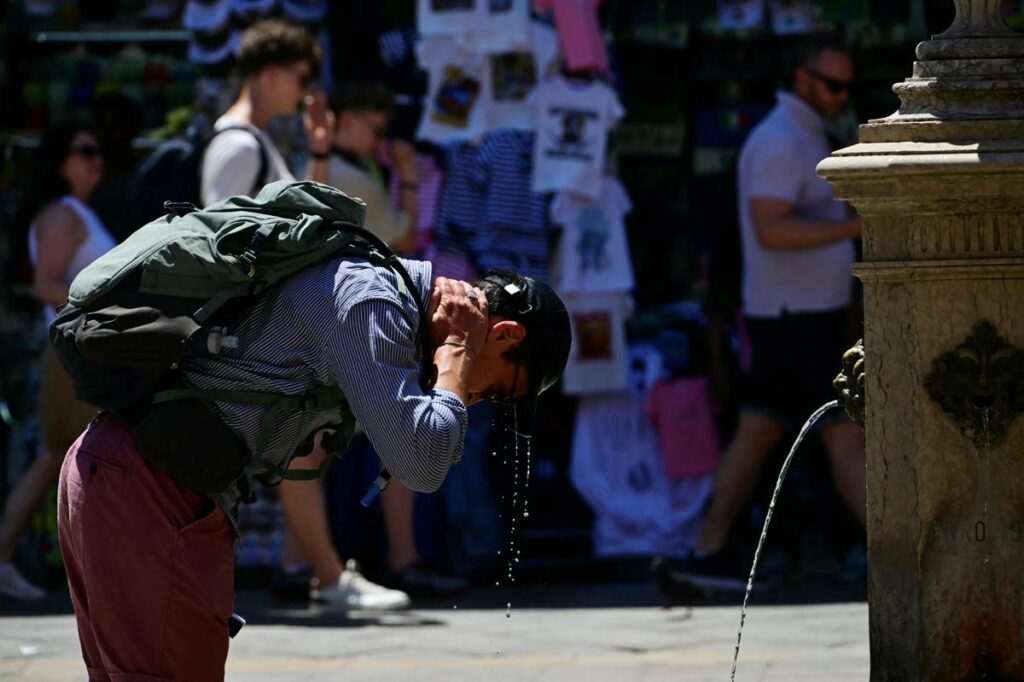 Caldo record, allerta in Italia: bollino rosso a Firenze e Perugia