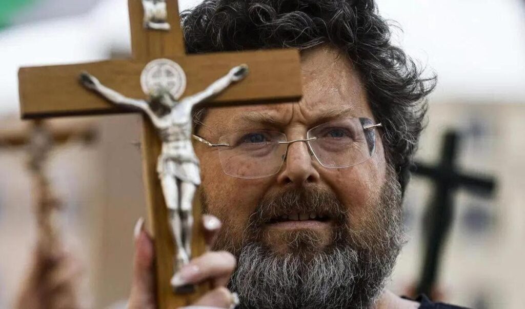Caso Adinolfi, legali presentano istanza al Tribunale del Riesame: “Verso di lui una persecuzione”