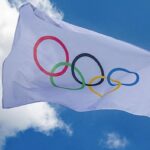 Cio riammette gli atleti russi e Comitato olimpico russo, resta bando per bandiera e inno