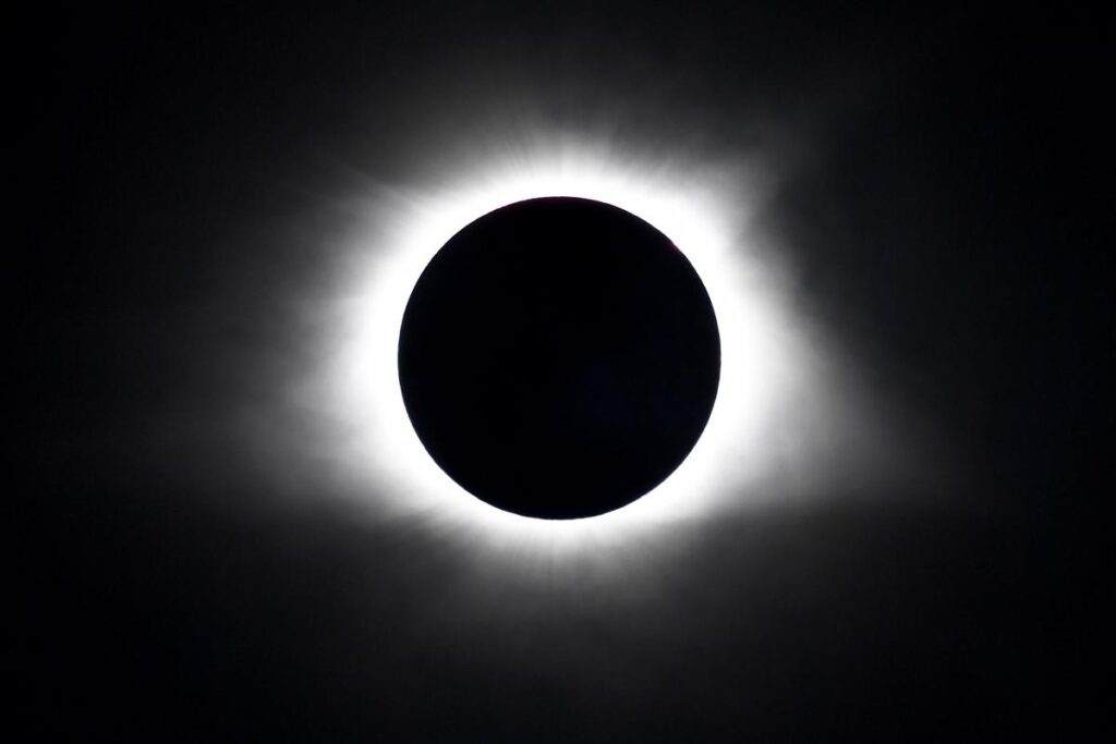 Eclissi solare 12 agosto, dove si vedrà e a che ora