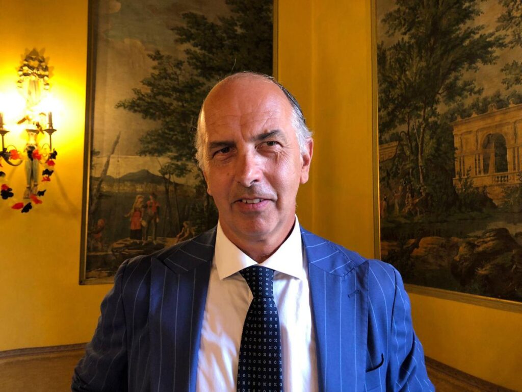 Farmaceutica, Eichberg (Mimit): “Circa 75 mld di produzione, oltre 60% da investimenti esteri”