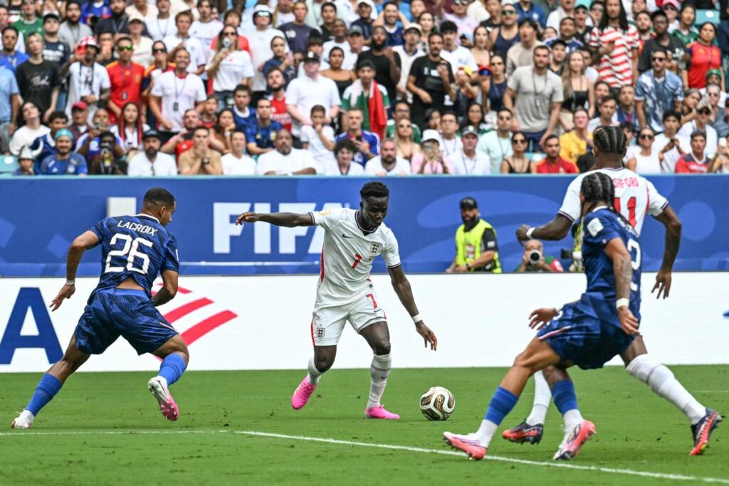 Francia-Inghilterra, Saka segna ma arbitro annulla tutto