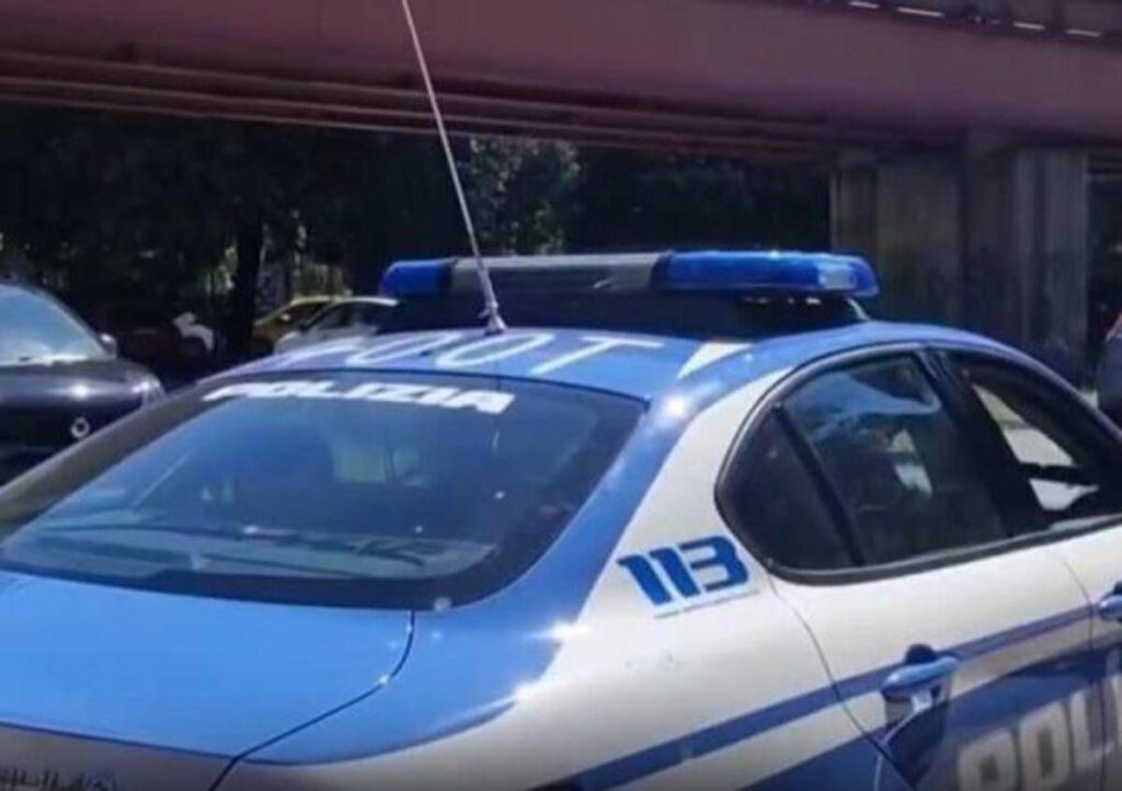 Fuga contromano in autostrada, bloccata dalla polizia dopo 40 minuti