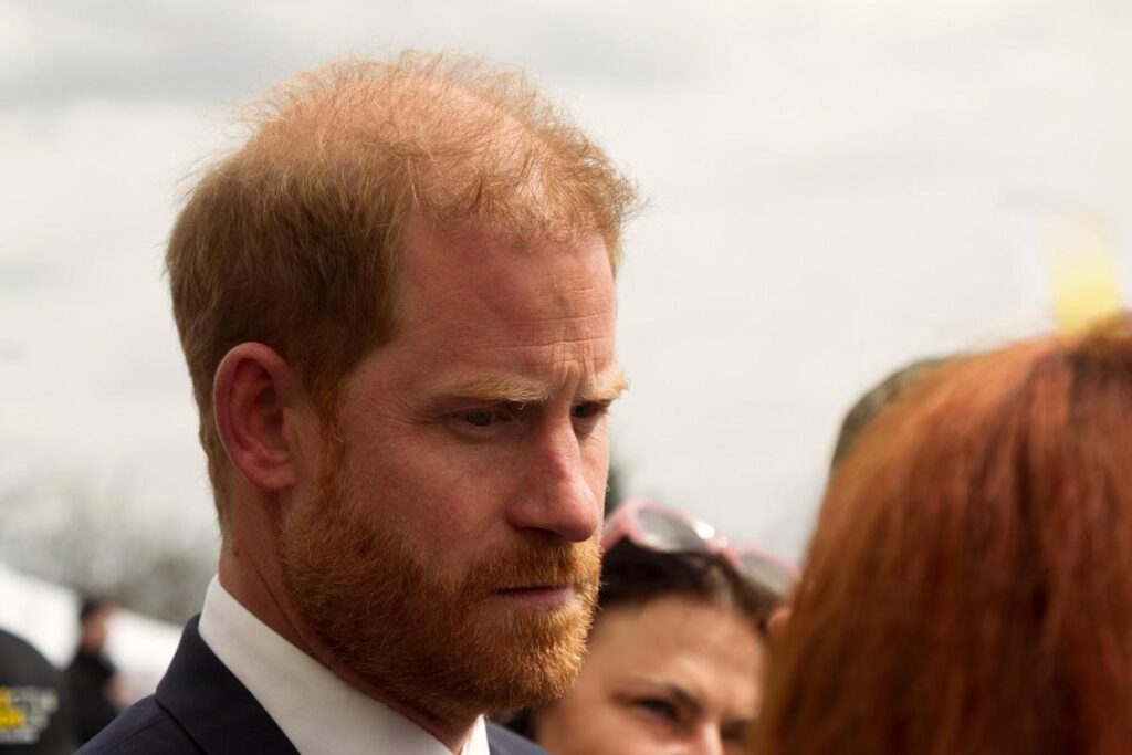 Harry in Uk senza Meghan e figli, Re Carlo ‘spazientito’ per cambi idea su alloggio