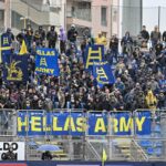 Hellas Verona, Daspo di un anno a calciatore: rifiutò selfie a ragazzino scatenando i tifosi