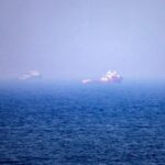 Iran, petroliera colpita in stretto Hormuz. Teheran agli Usa: “Guerrafondai. Nuovi attacchi? Piano di risposta è pronto”
