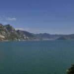 Lago di Garda, si tuffa per salvare ragazzo e non riemerge