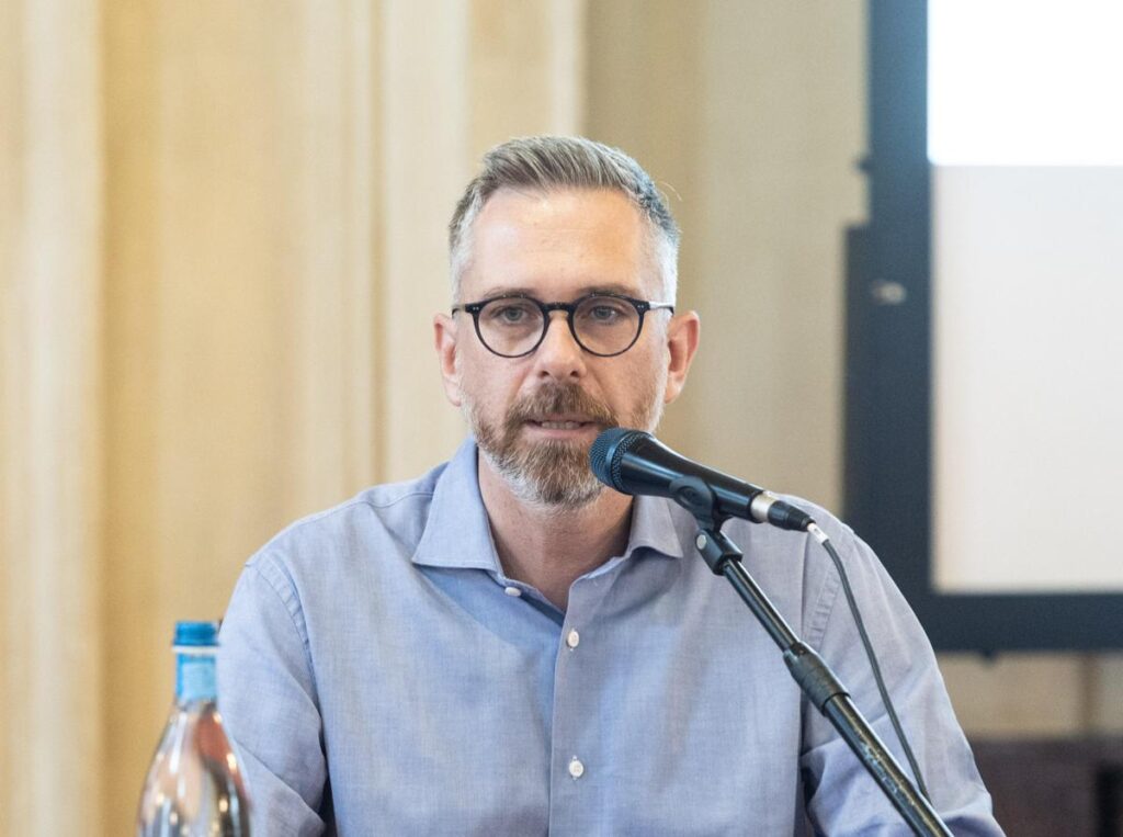 Lepore: “Non ho chiesto io la scorta, è un obbligo e mi fido dello Stato”