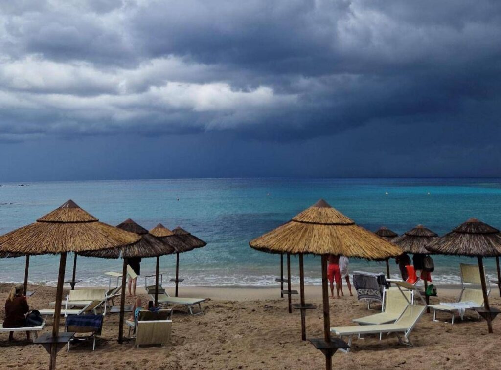 Meteo, cambia tutto: temporali e grandinate in arrivo, calo delle temperature dal 20 agosto