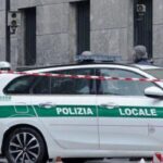 Milano, ciclista travolta e uccisa: camionista denunciato per omicidio stradale
