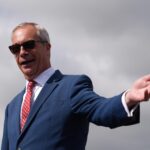 Nigel Farage: “Mi dimetto da deputato e mi candido alle suppletive a Clacton”