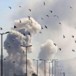Nuovi radi Usa in Iran, Teheran risponde: colpite basi americane in Kuwait e Bahrein