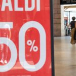 Saldi, sabato al via in quasi tutta Italia ma ribassi già iniziati