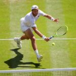 Sinner-Struff, al tedesco ‘cade’ la pallina e il punto è da ripetere: cos’è successo a Wimbledon