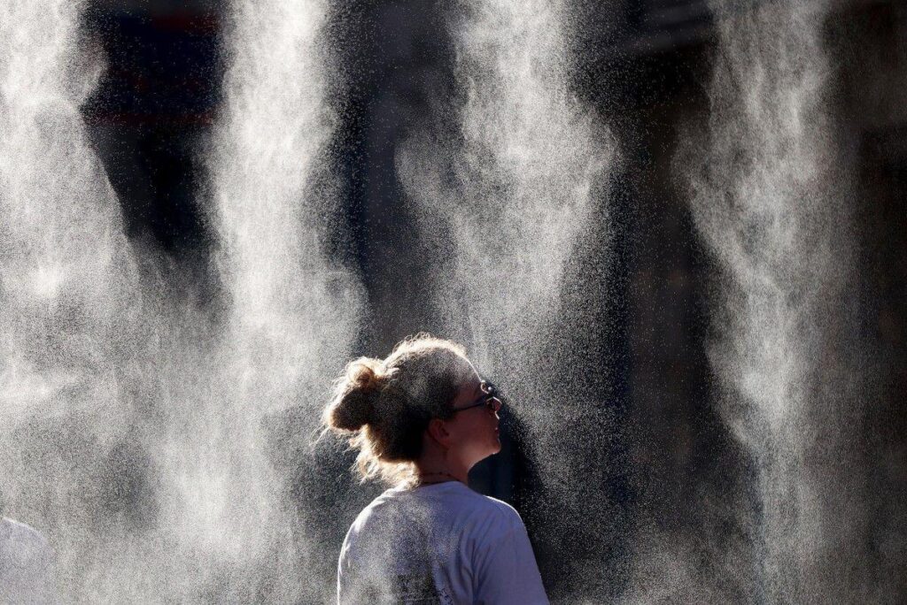 Tregua dal caldo estremo, oggi 24 città con bollino giallo. Da domani Italia in verde