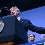 Trump show a vertice Nato ad Ankara, dopo gli attacchi è “immenso amore” con gli alleati