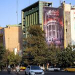 Usa-Iran, nuovi raid nel Golfo. Teheran: “Stop impegni memorandum”. Khamenei: “Ripetute violazioni, firma Trump senza valore”