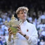Wimbledon, Sinner show a cena dei vincitori: “Sono brillo, ho fallito esame della patente”