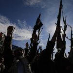 Yemen, Houthi attaccano forze governative: 45 morti