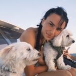 Arisa cancella la foto in topless, la spiegazione sul dietrofront: “Si cambia”