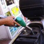 Carburante annacquato, irregolare un distributore su cinque. Pd: “Governo intervenga”. Lega: “Bene controlli Gdf”