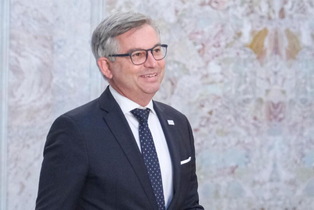 Ceuta, Ue: “Crisi risolta, legittimi hub rimpatri in Paesi terzi”