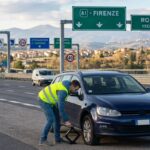 Controesodo, cosa fare se si buca una gomma in autostrada: 5 regole per evitare rischi