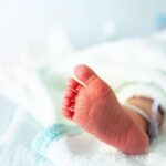 Diventa mamma a 62 anni: “La mia famiglia non ci credeva”